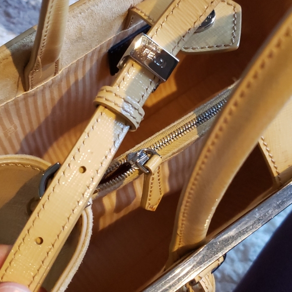 Authentic Fendi 2Jours Small Tote - Picture 4 of 8